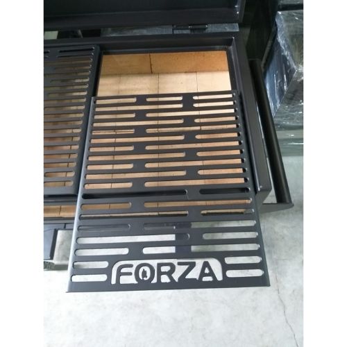 Parrilla de Jardín Forza