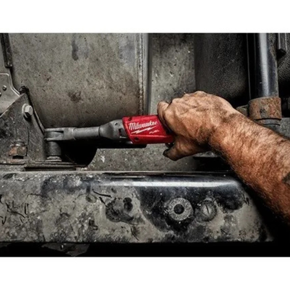 Criquet de alcance extendido Milwaukee M12 FUEL 3/8″ 2560-20 – 55 ft-lb, 0–200 rpm, brushless (tool-only)